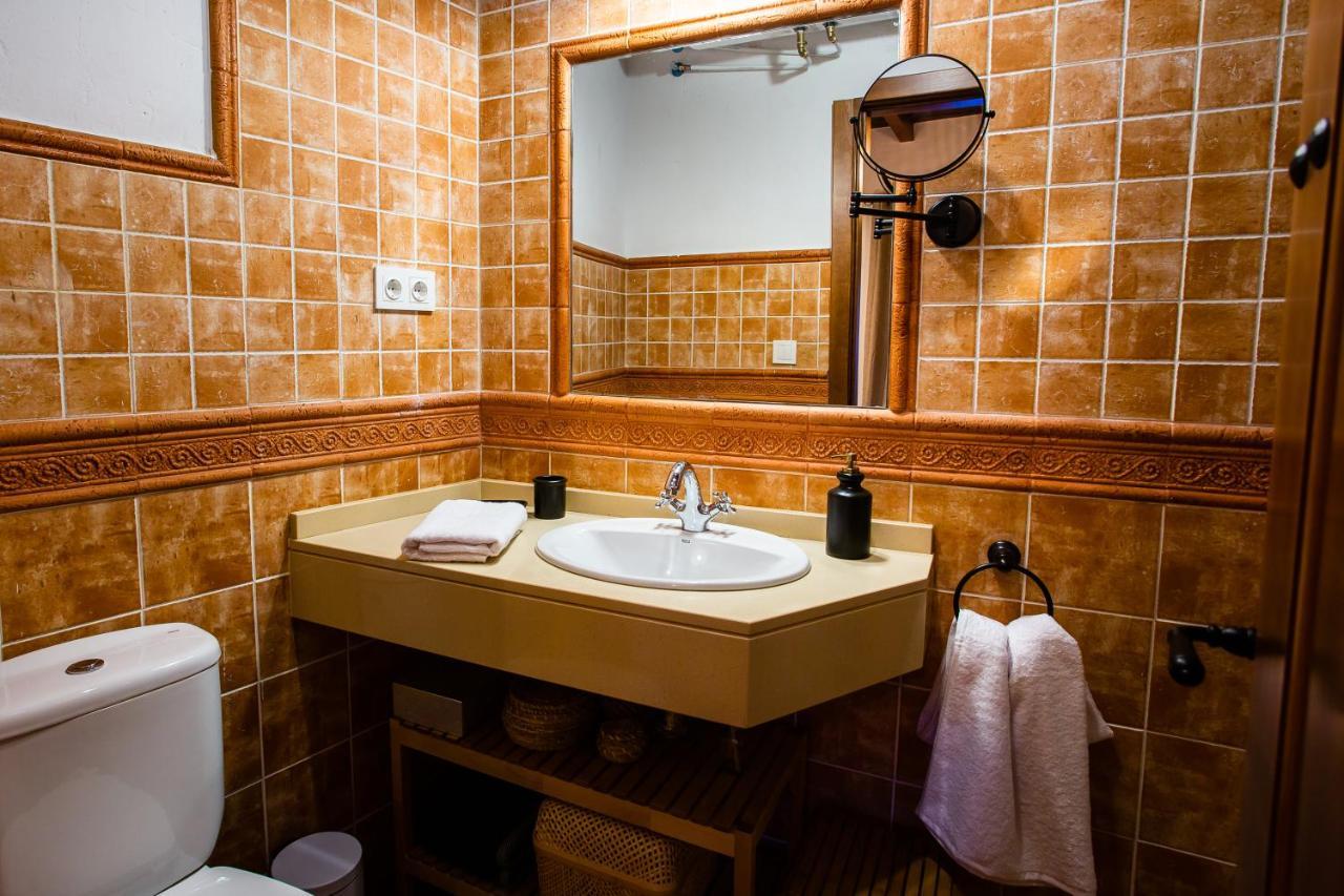 Apartamentos Puente De La Juderia Hervás Екстериор снимка