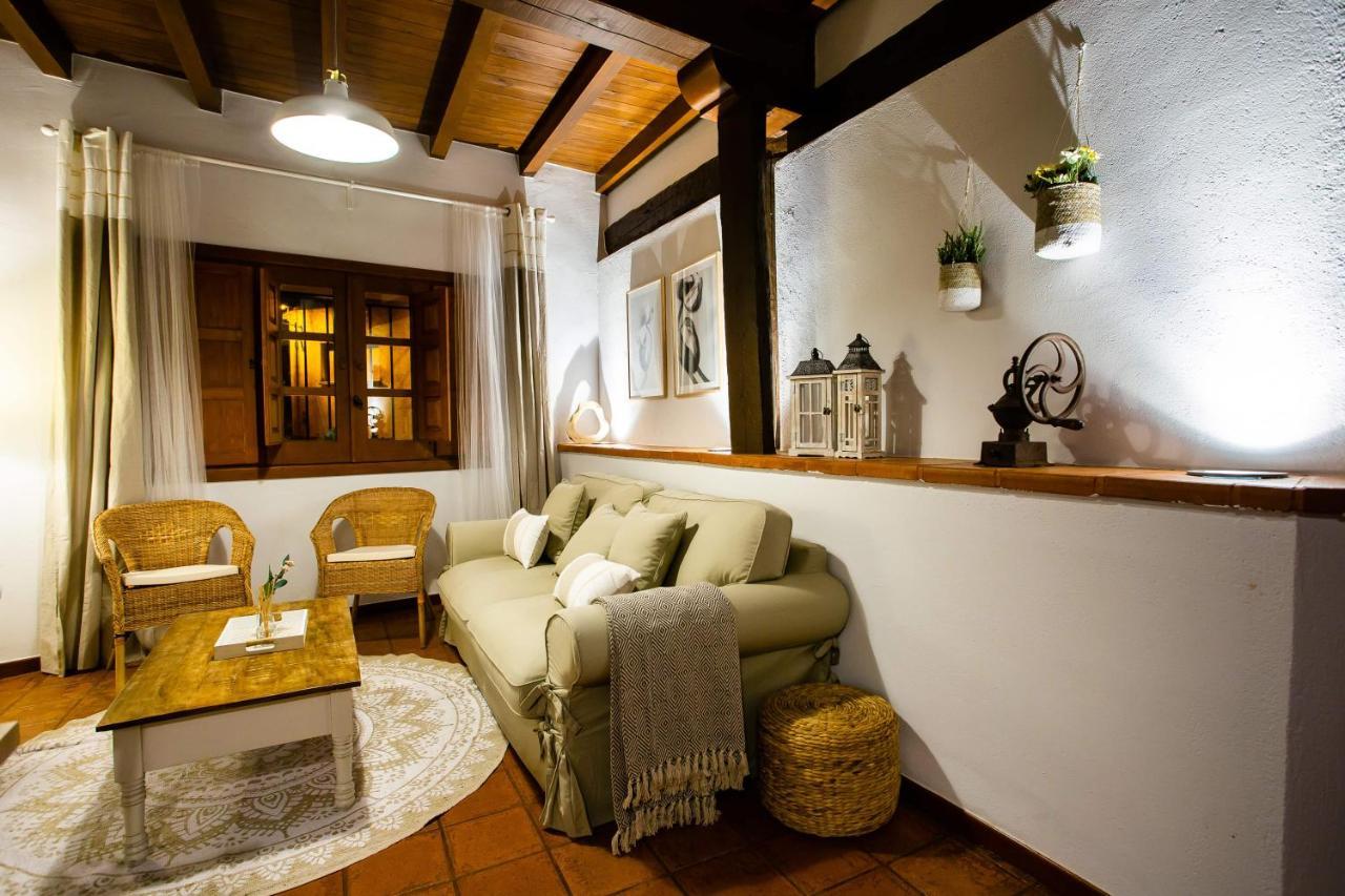 Apartamentos Puente De La Juderia Hervás Екстериор снимка