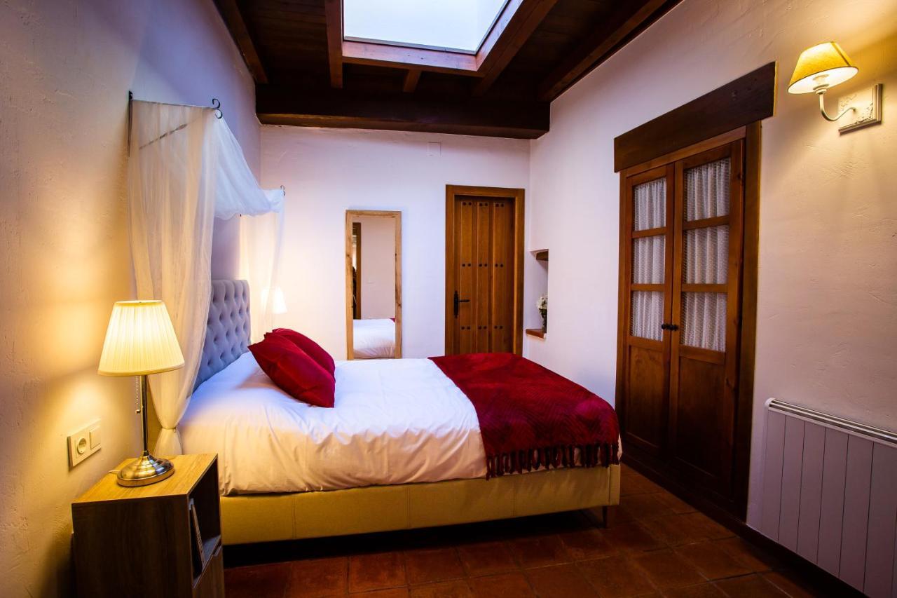Apartamentos Puente De La Juderia Hervás Екстериор снимка
