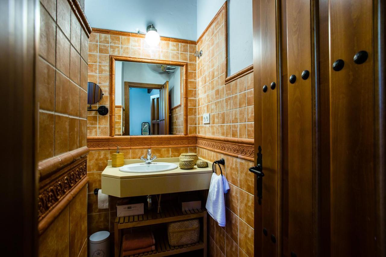 Apartamentos Puente De La Juderia Hervás Екстериор снимка