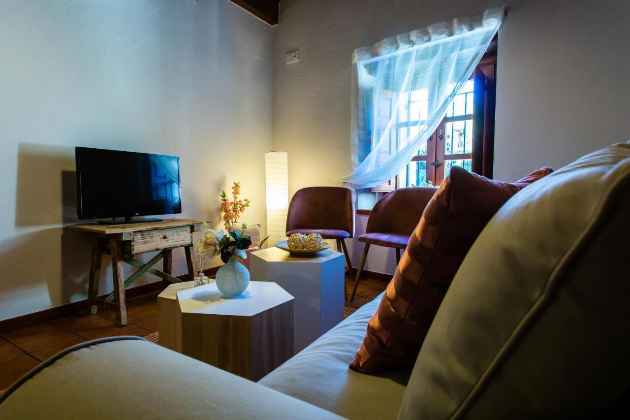 Apartamentos Puente De La Juderia Hervás Екстериор снимка