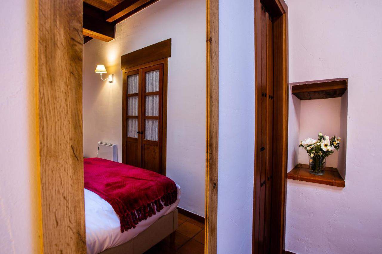 Apartamentos Puente De La Juderia Hervás Екстериор снимка