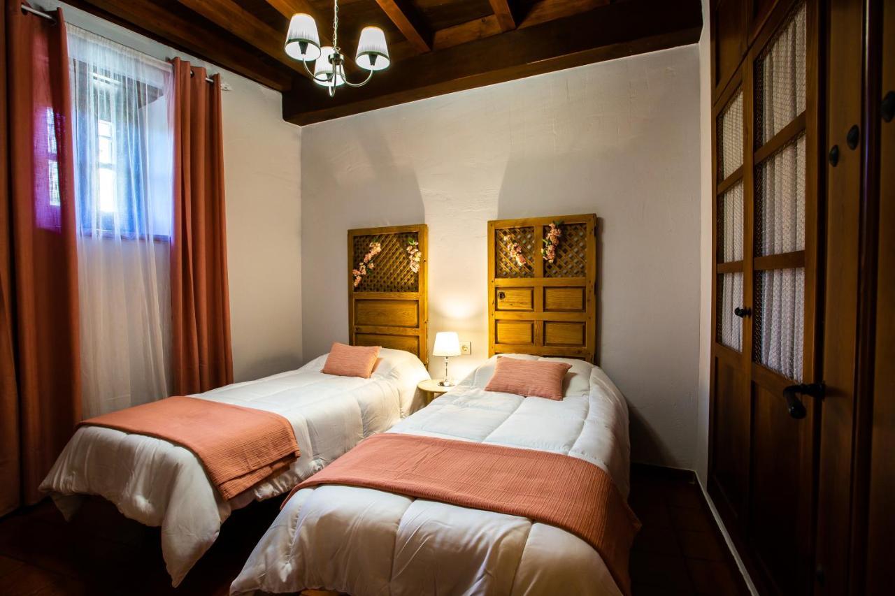 Apartamentos Puente De La Juderia Hervás Екстериор снимка