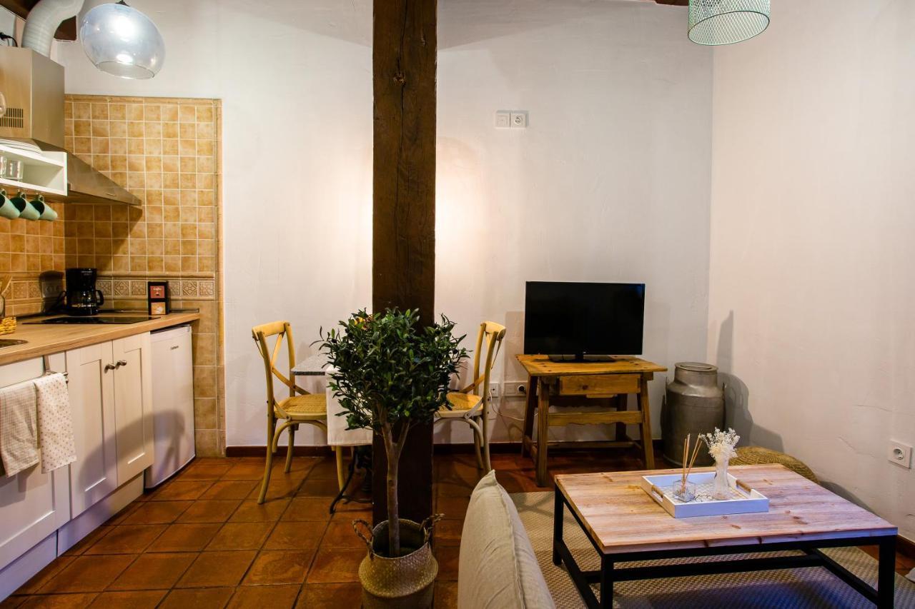 Apartamentos Puente De La Juderia Hervás Екстериор снимка