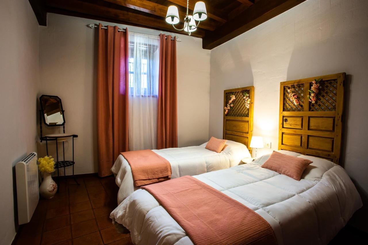 Apartamentos Puente De La Juderia Hervás Екстериор снимка