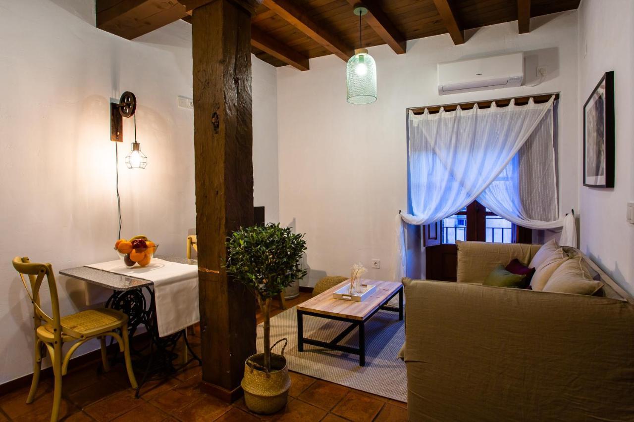 Apartamentos Puente De La Juderia Hervás Екстериор снимка