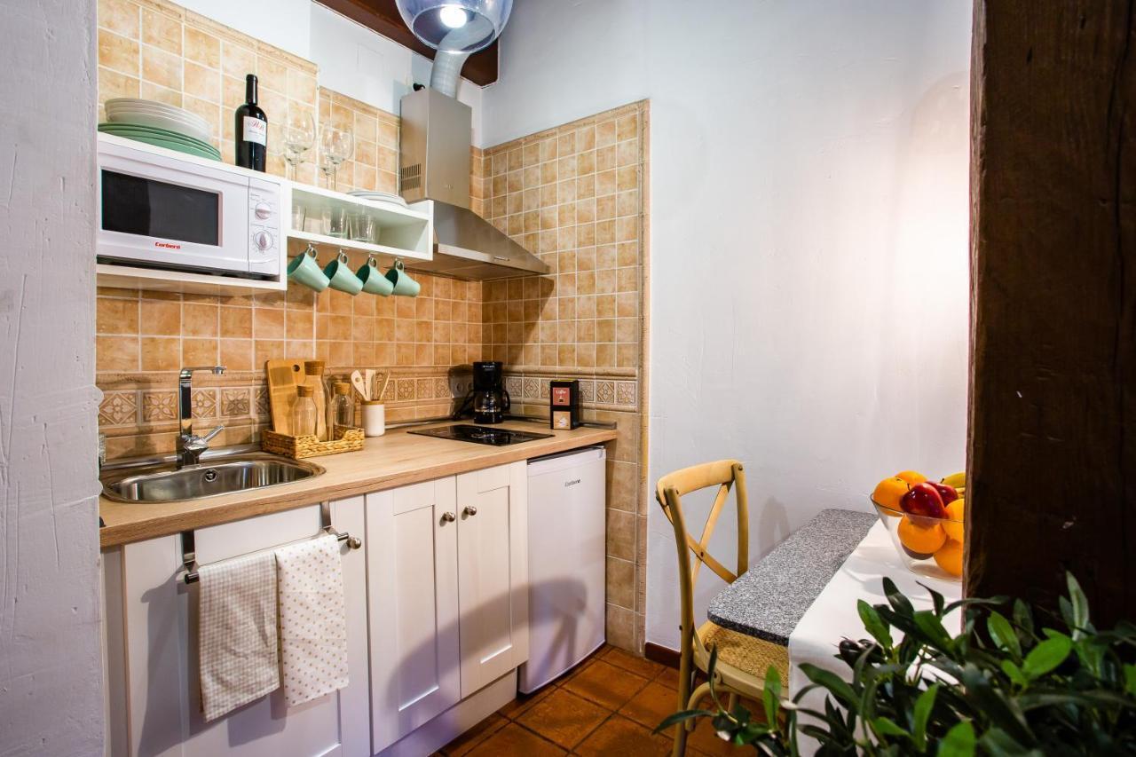 Apartamentos Puente De La Juderia Hervás Екстериор снимка
